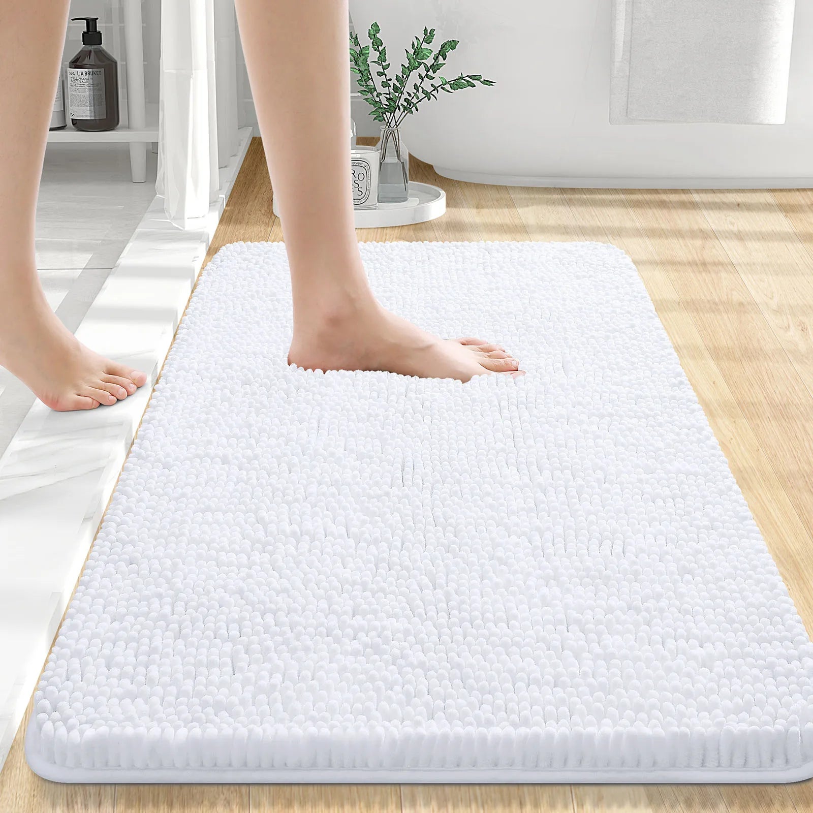 Grand tapis de bain blanc