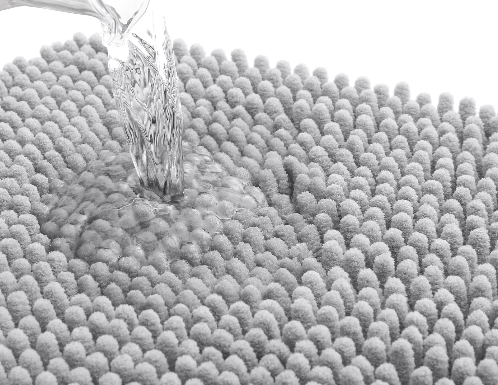 Grand tapis de bain blanc eau