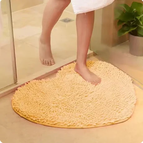 Tapis de bain coeur jaune