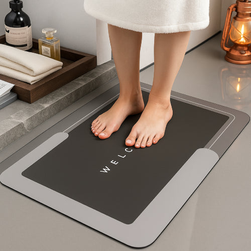 Tapis de bain design original gris pieds 