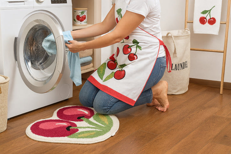 Tapis de bain en peluche imitation cachemire cerise baignoire  maman 