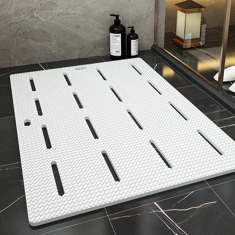 Tapis de bain en plastique blanc