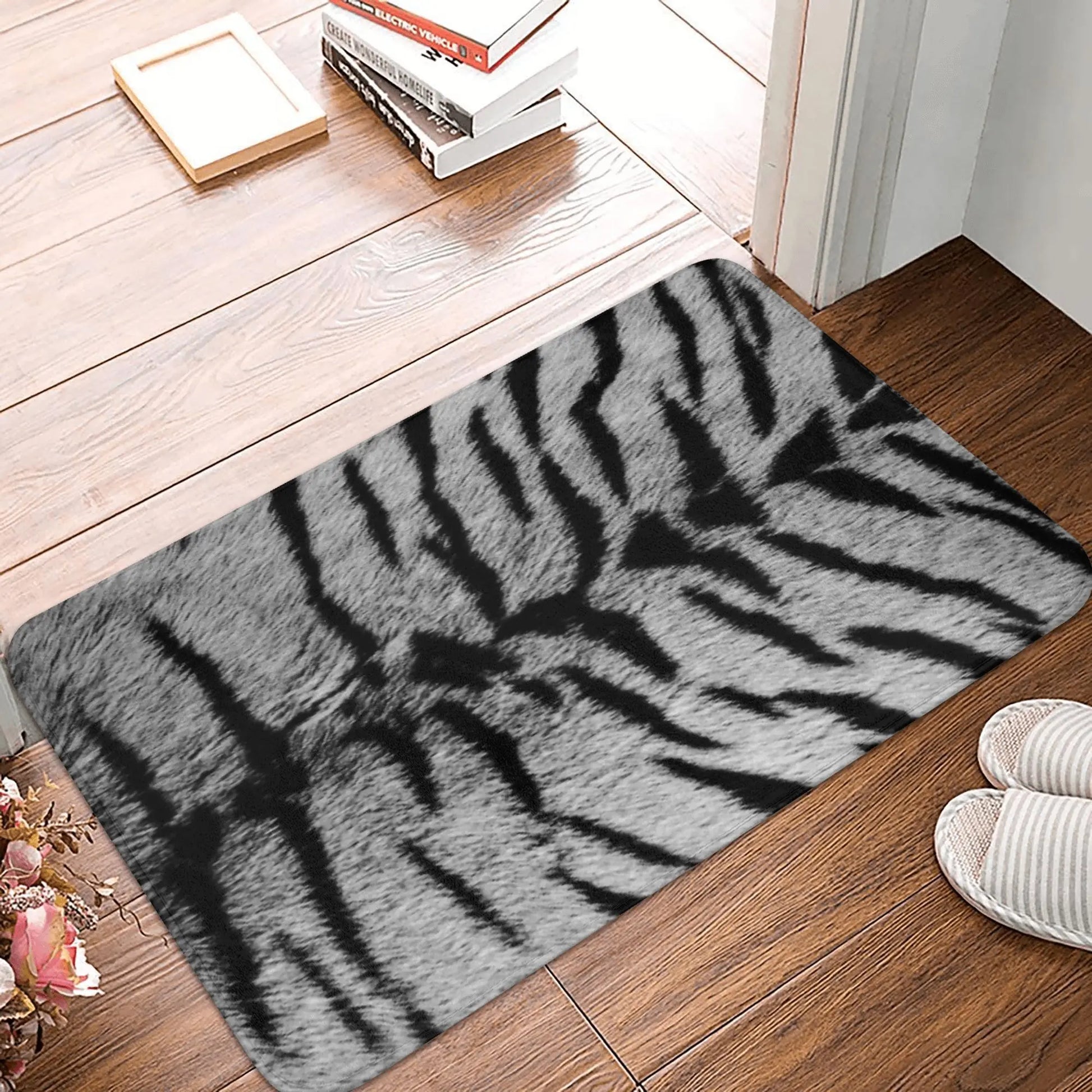 Tapis de bain léopard  gris