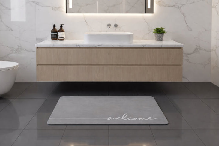 Tapis de bain noir design  lavabo 