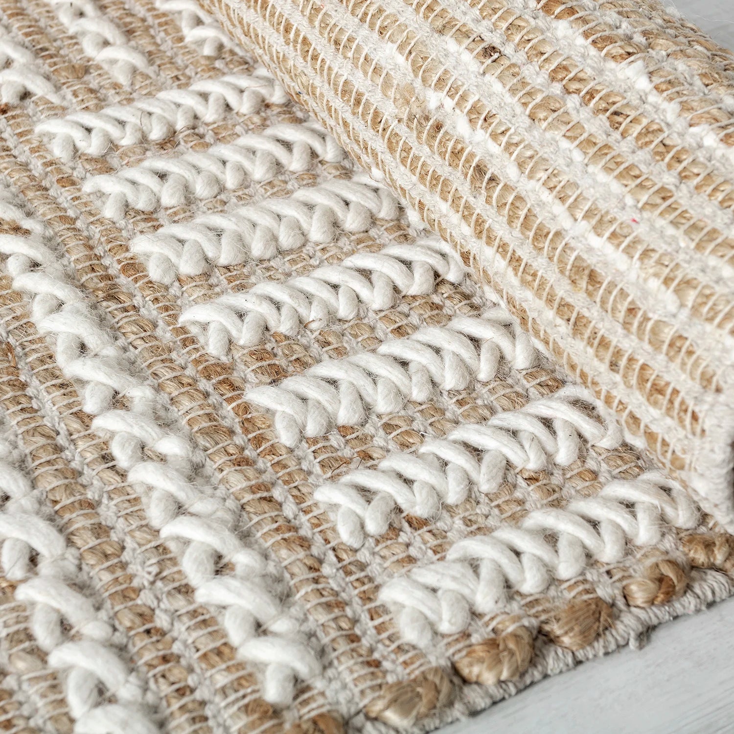 Tapis jonc de mer salle de bain détails