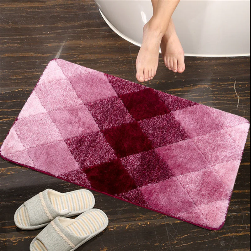Tapis salle de bain coloré rose