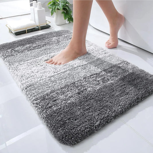 Tapis salle de bain gris et blanc